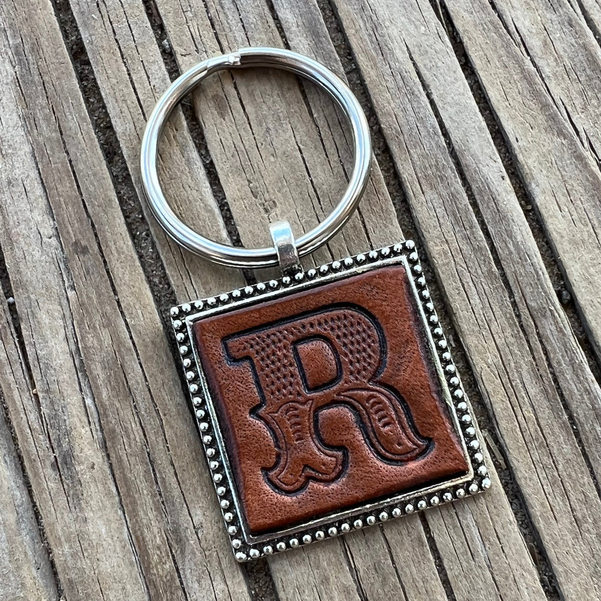 Western Block Initial 'L' Leather Keychain