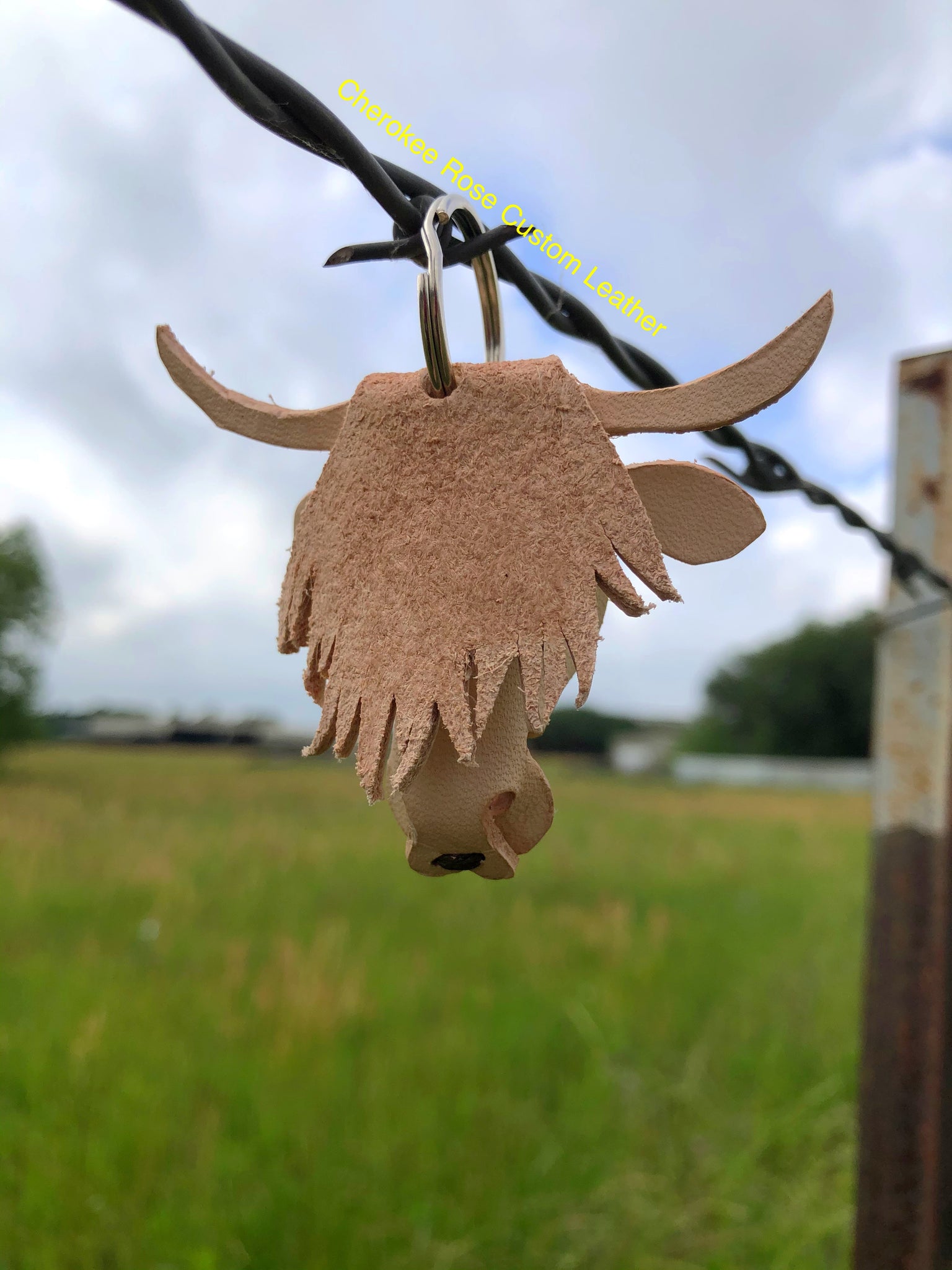 Highland cattle keychain with tassel